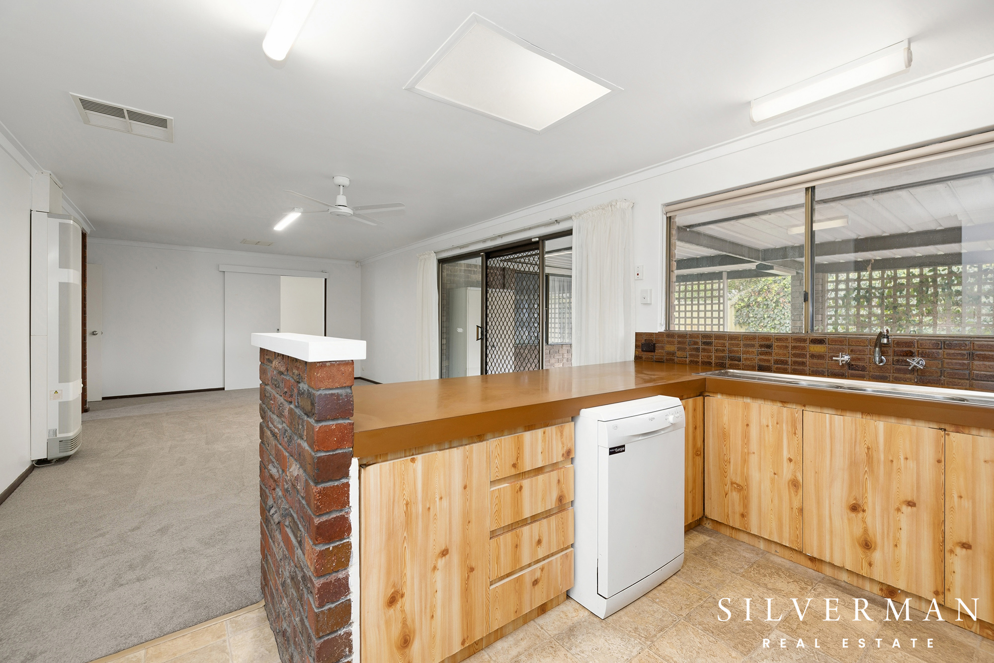 13 Renou Way, BATEMAN, WA 6150
