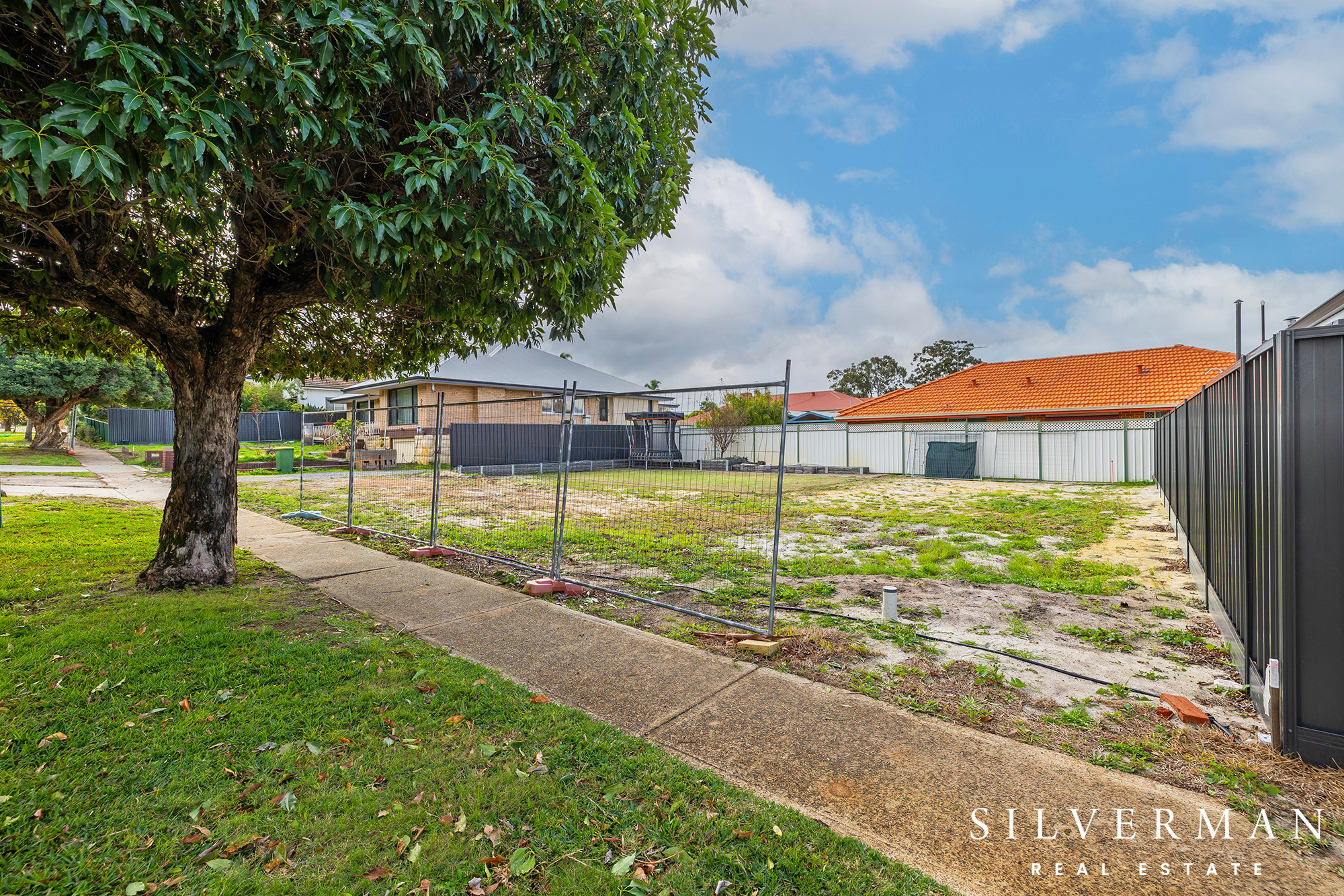 2a Caledonian Avenue, MAYLANDS, WA 6051