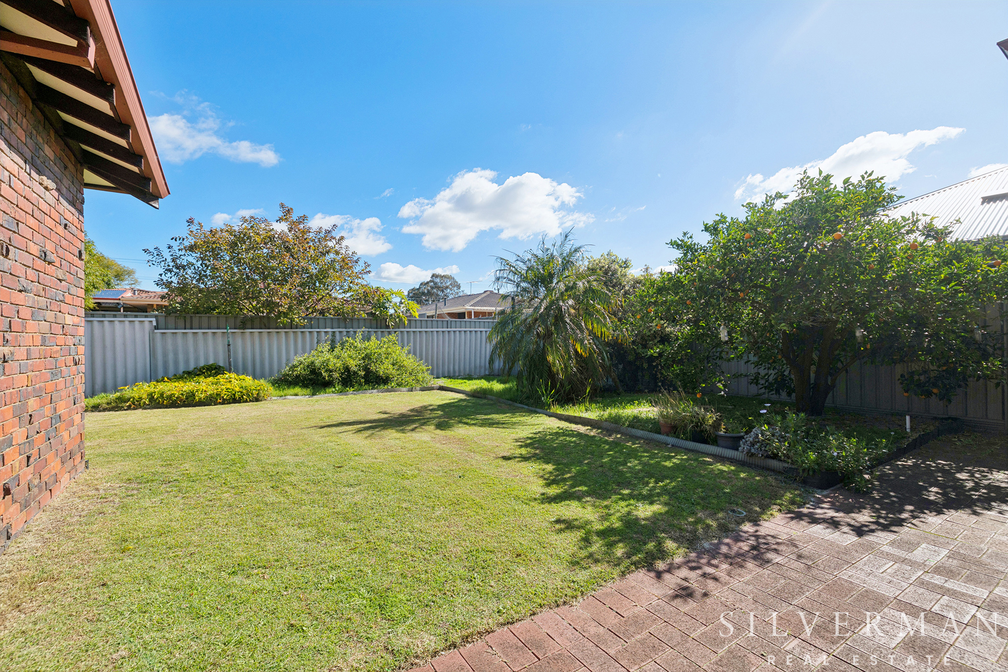 16 Rivermoor Loop, RIVERTON, WA 6148