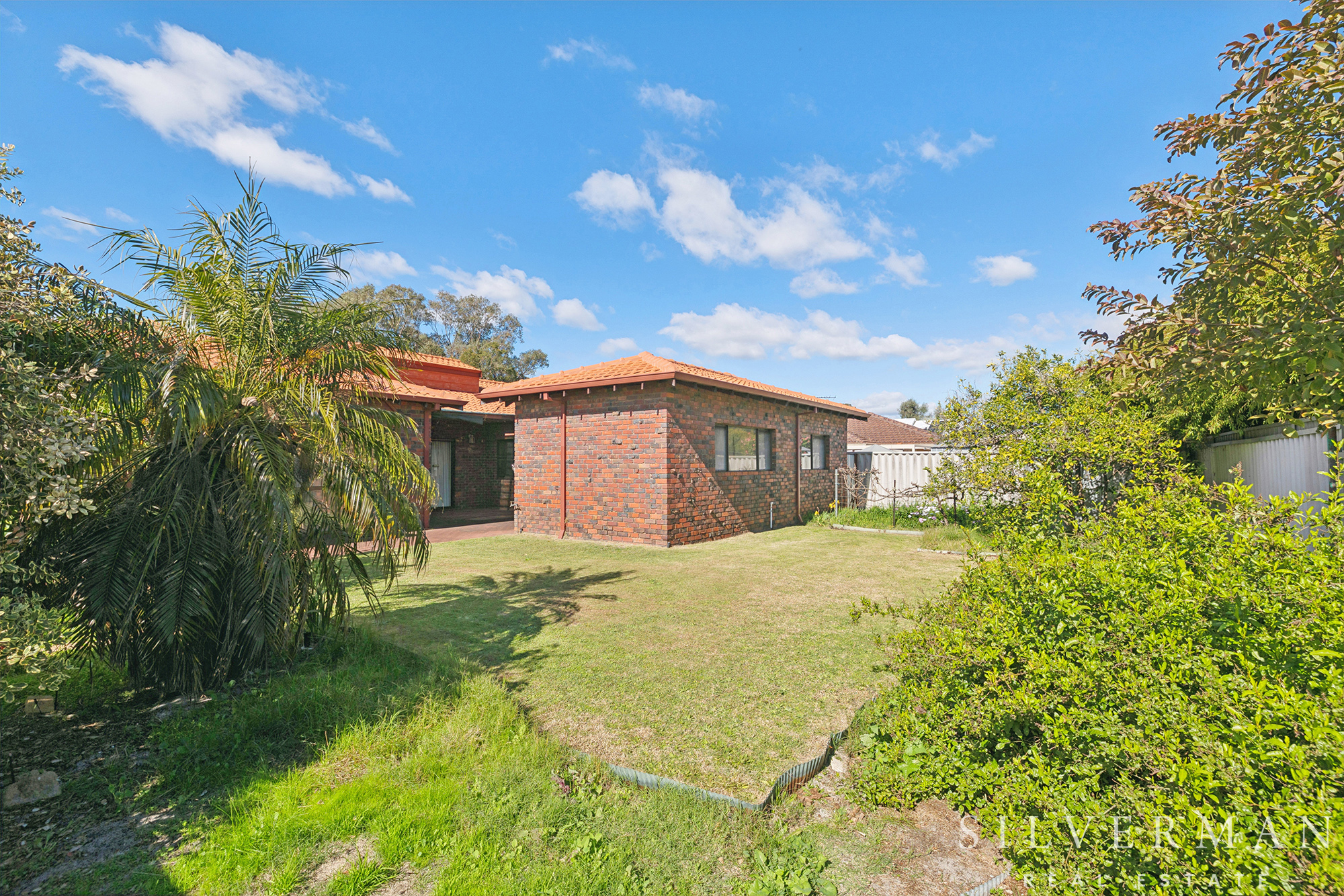 16 Rivermoor Loop, RIVERTON, WA 6148