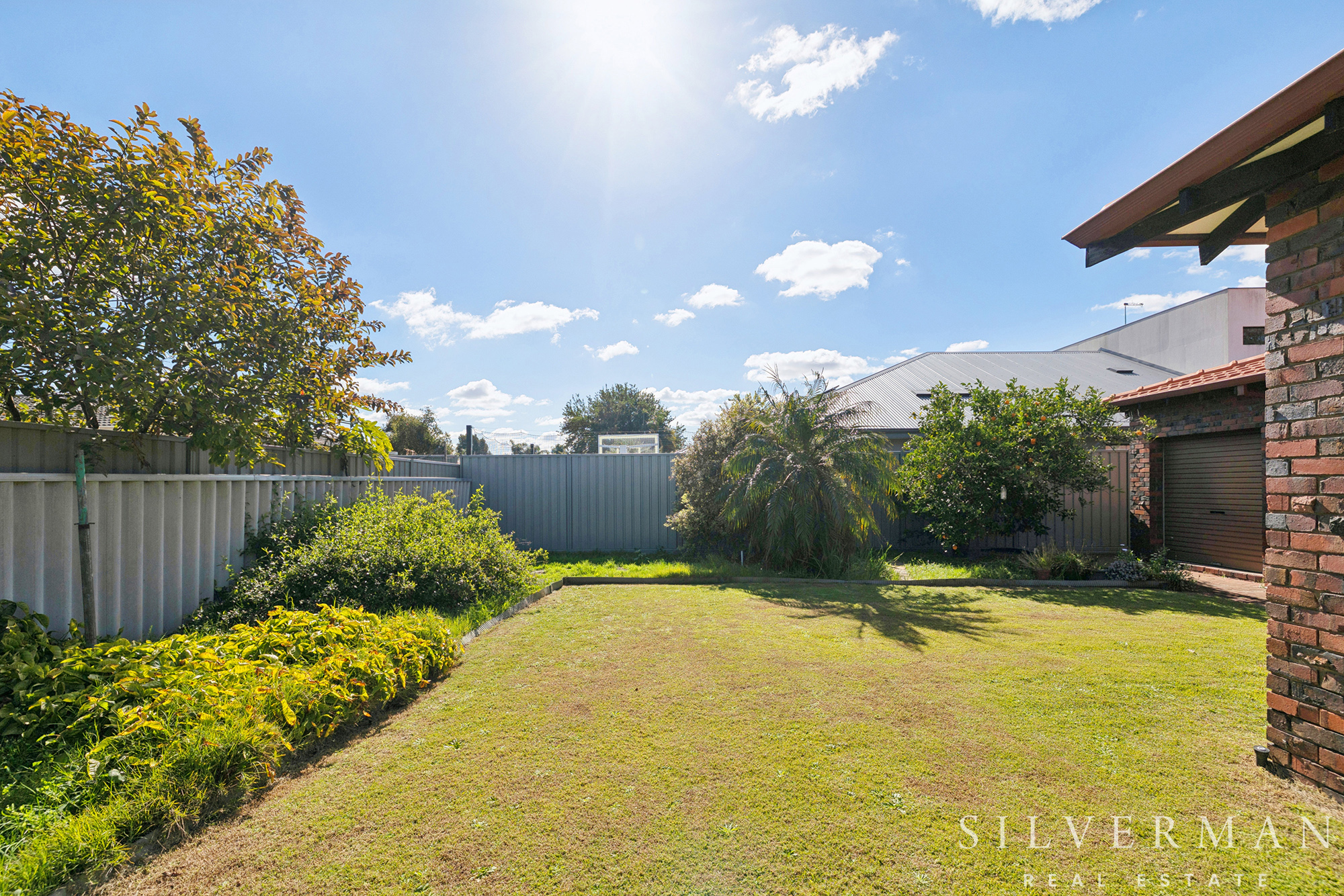 16 Rivermoor Loop, RIVERTON, WA 6148