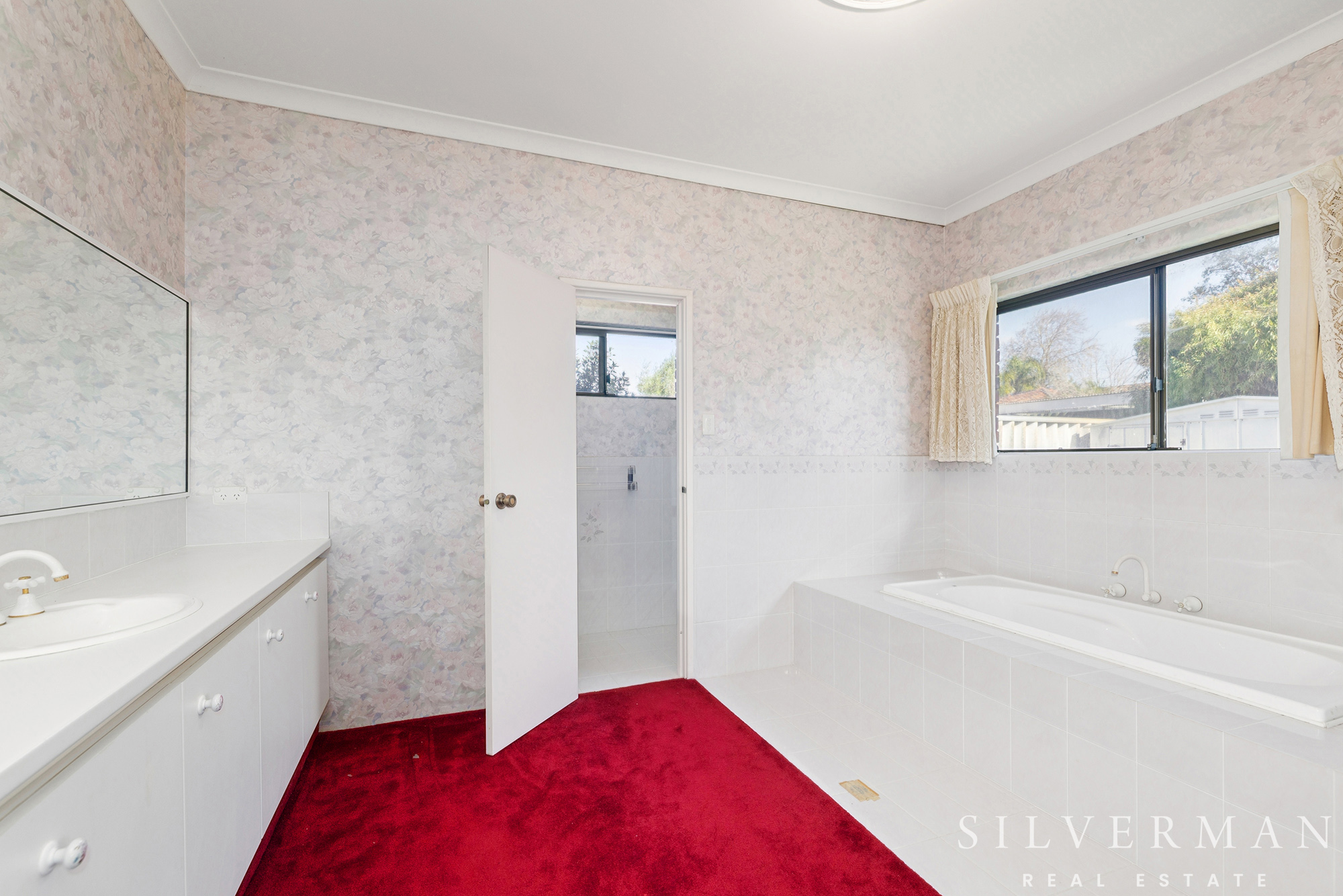 16 Rivermoor Loop, RIVERTON, WA 6148